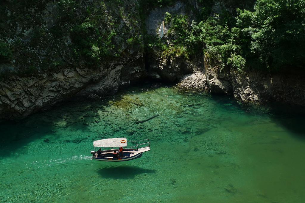 Konak Nestor Bungalows Скоп'є Екстер'єр фото